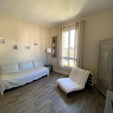 Lumineux & Commerces A Pied Appartement